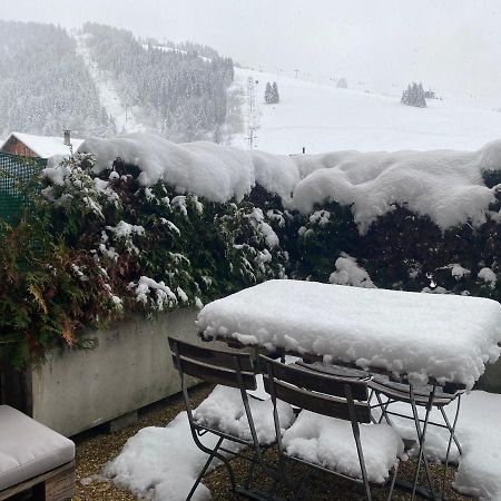 Appartement Cosy Avec Terrasse Sud - Proche Village La Clusaz Extérieur photo