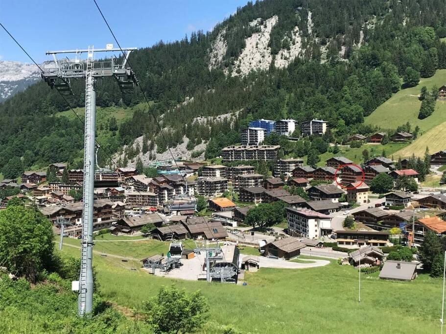 Appartement Cosy Avec Terrasse Sud - Proche Village La Clusaz Extérieur photo