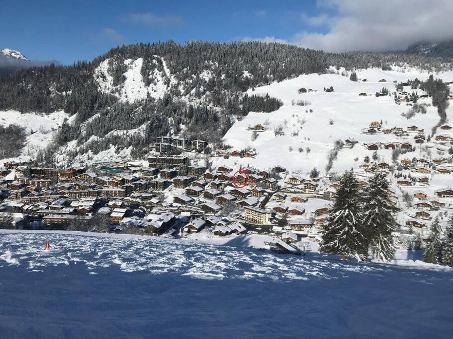Appartement Cosy Avec Terrasse Sud - Proche Village La Clusaz Extérieur photo